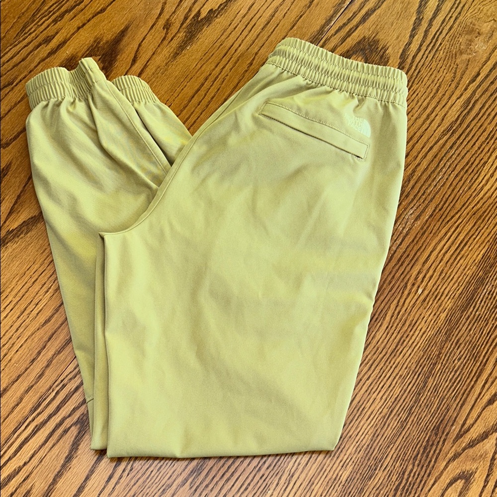 The North Face Men’s Tan Joggers - size Small